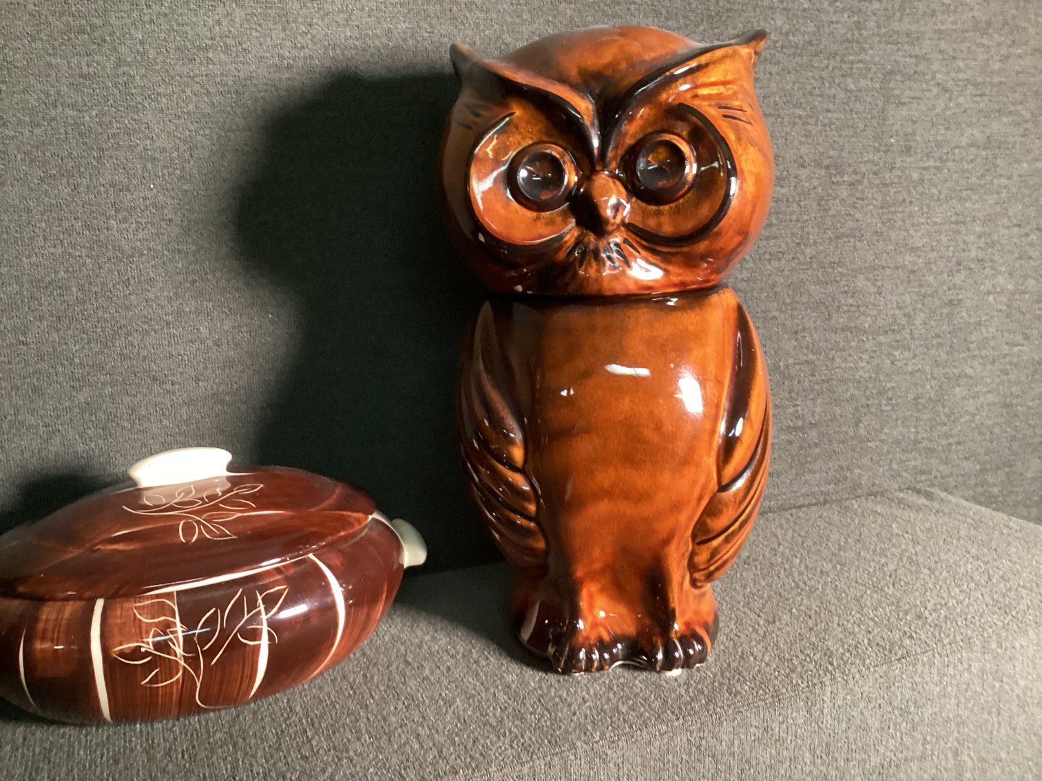 Image for Two Cookie Jars and a Serving Dish