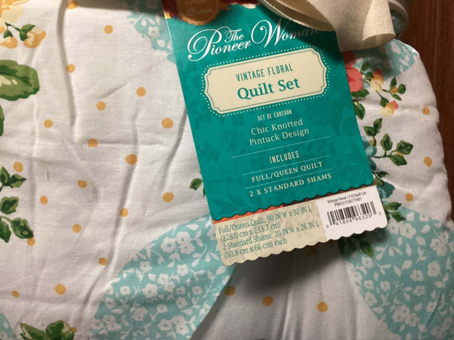 Image for Pioneer Woman Full/Queen Bedspread and Shams