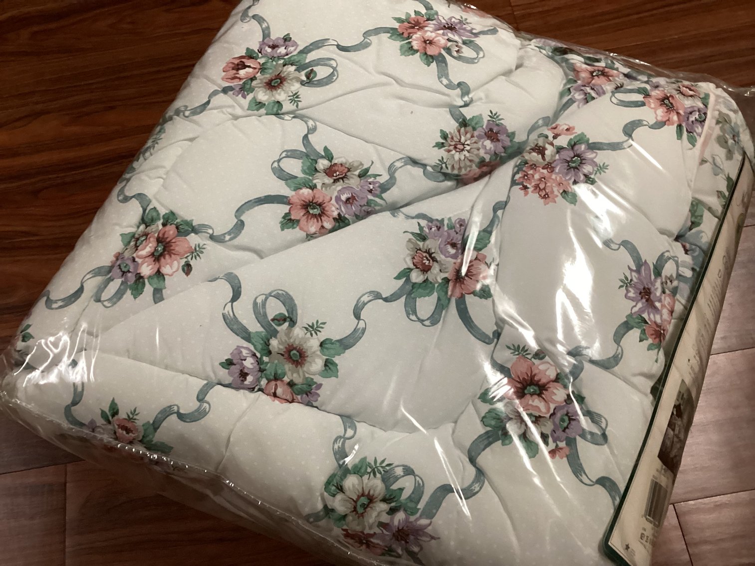 Image for Martha Stewart King Comforter Set