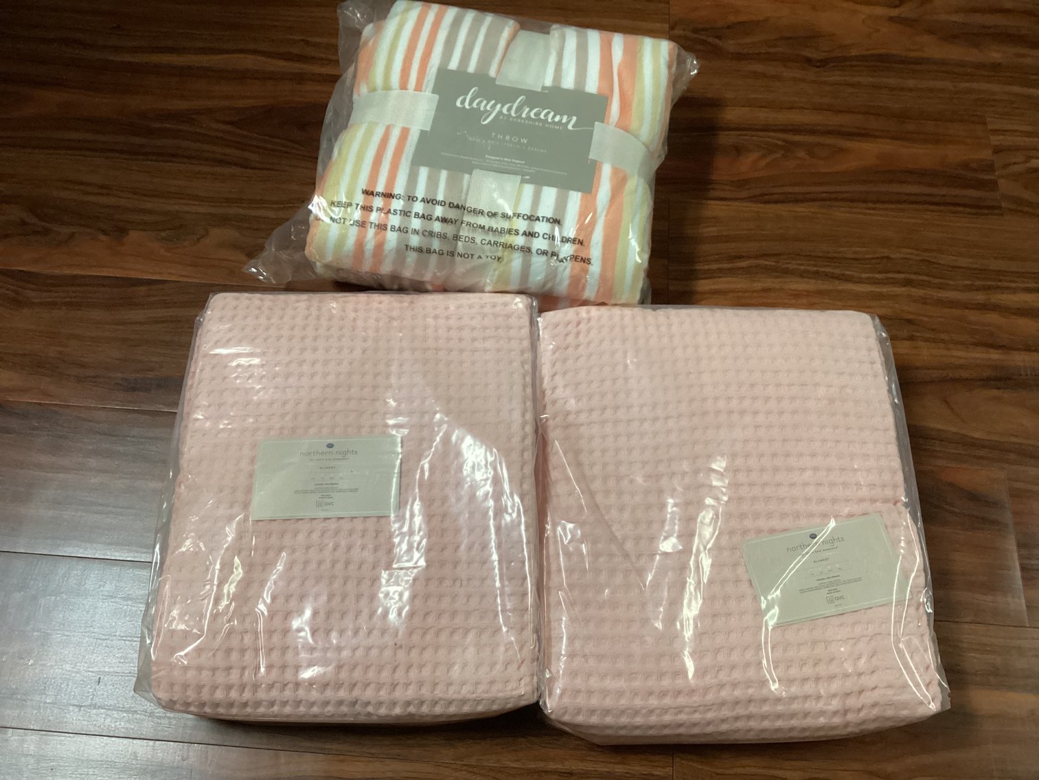 Image for New Twin Blankets and a New Throw