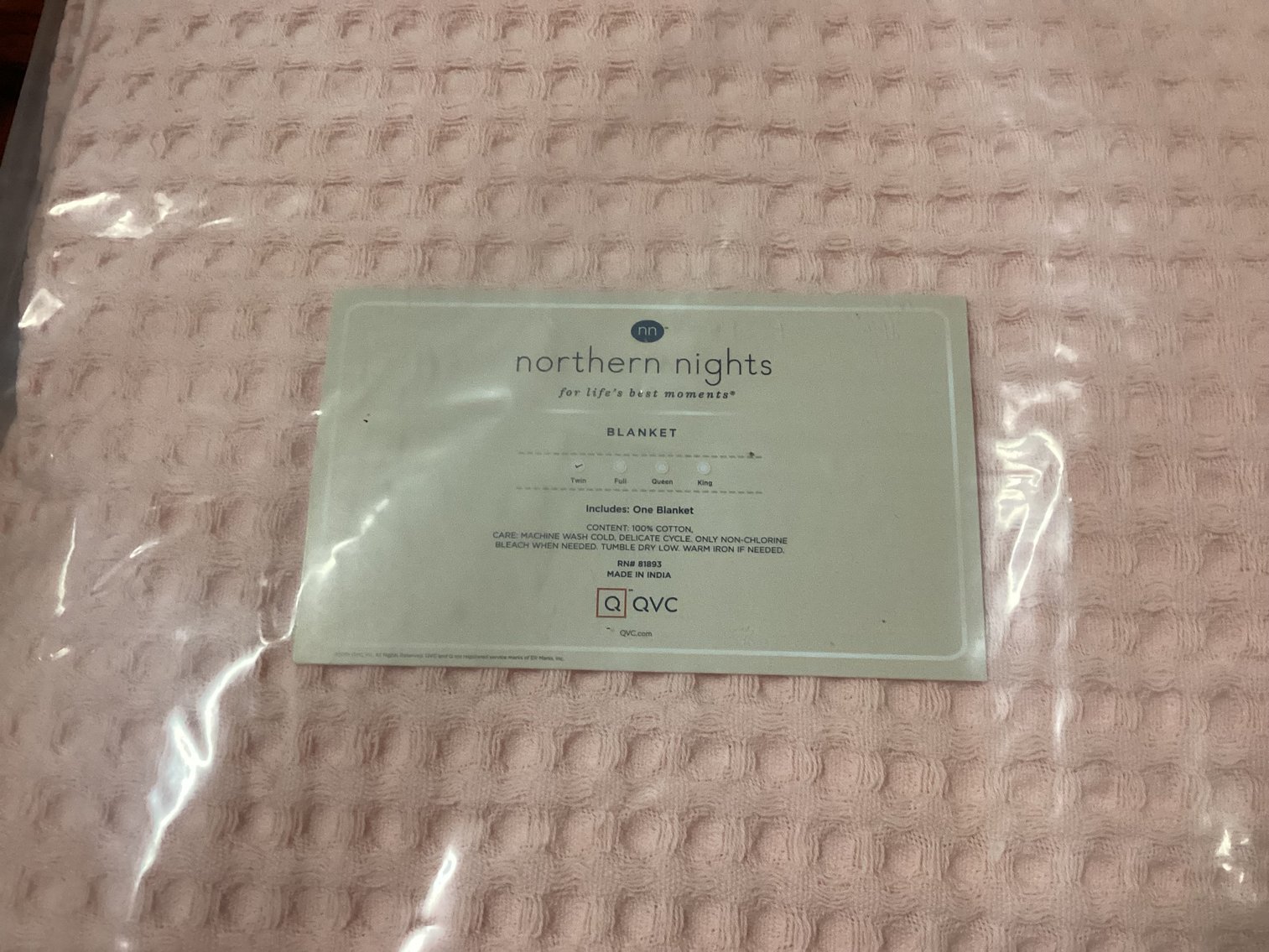 Image for New Twin Blankets and a New Throw