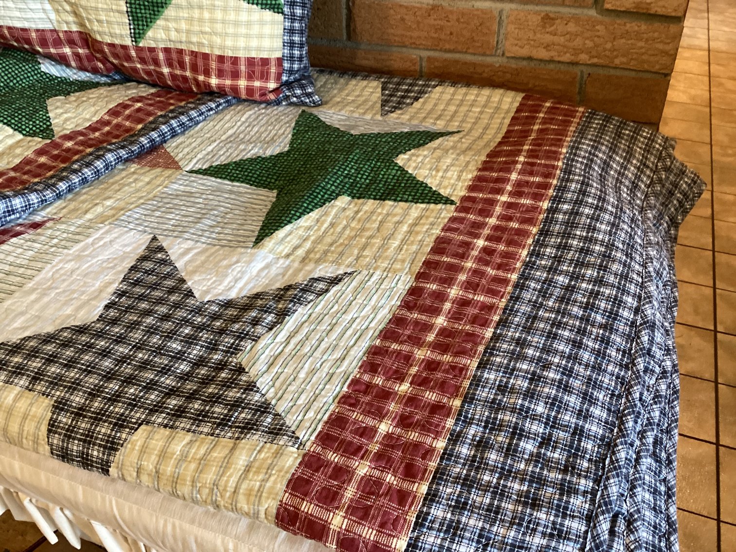 Image for Quilt and Two Shams