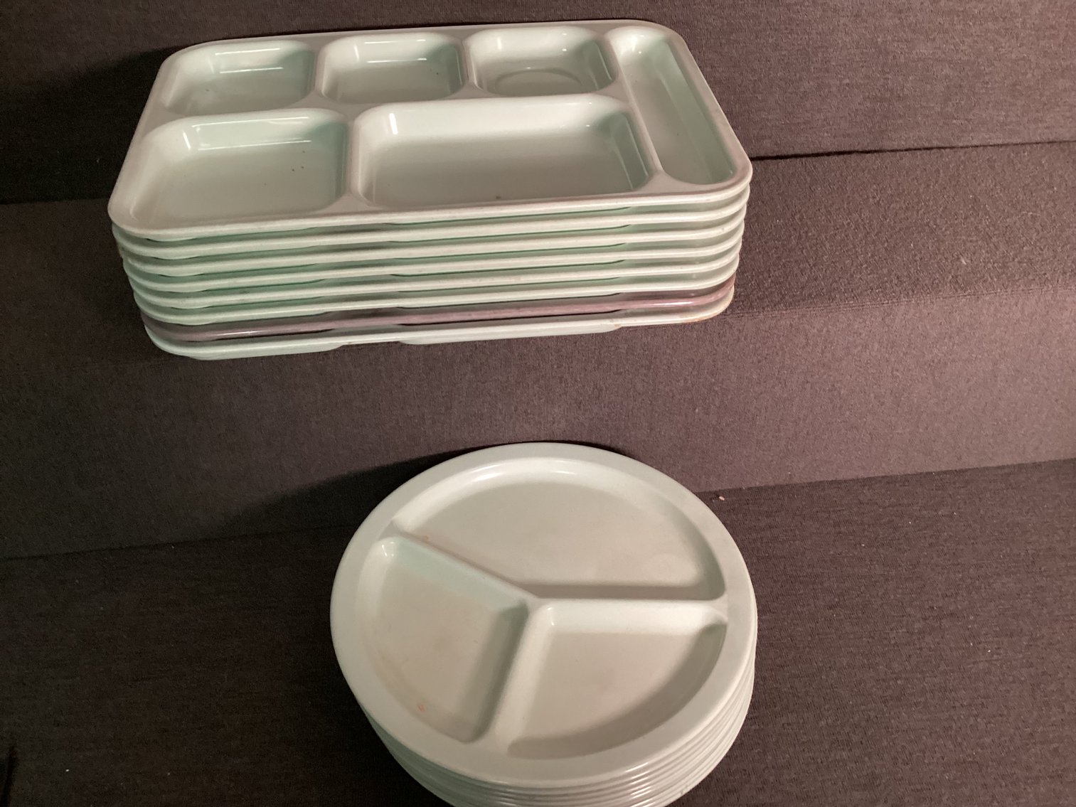 Image for Cafeteria Trays/Plates