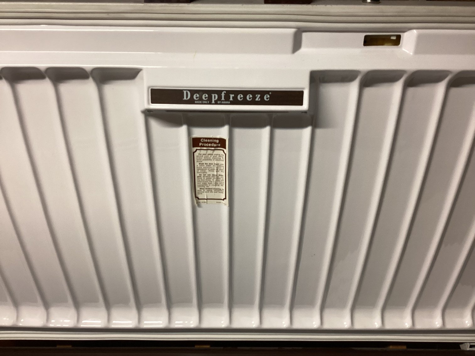 Image for Amana Chest Freezer