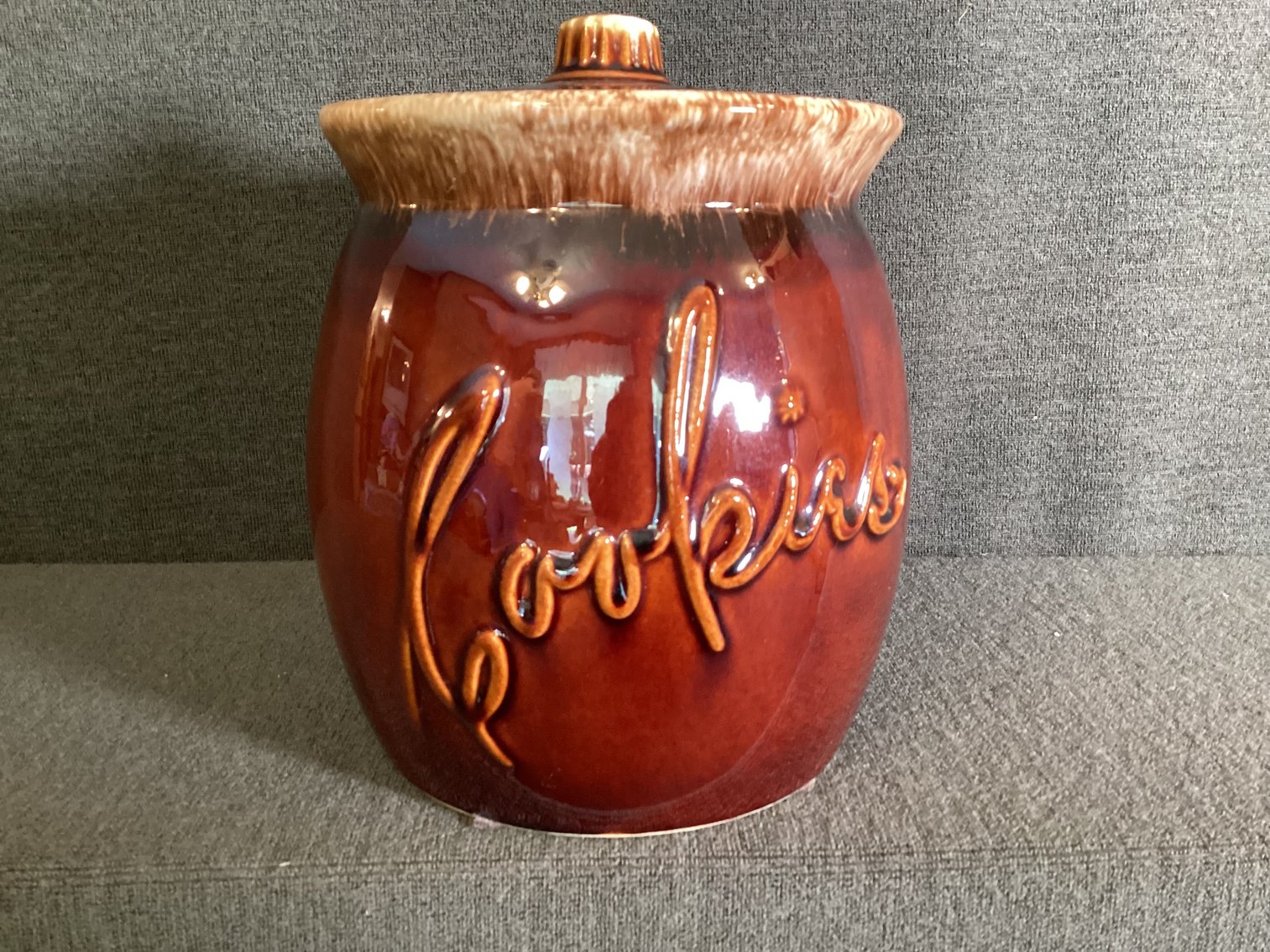 Image for Hull Cookie Jar