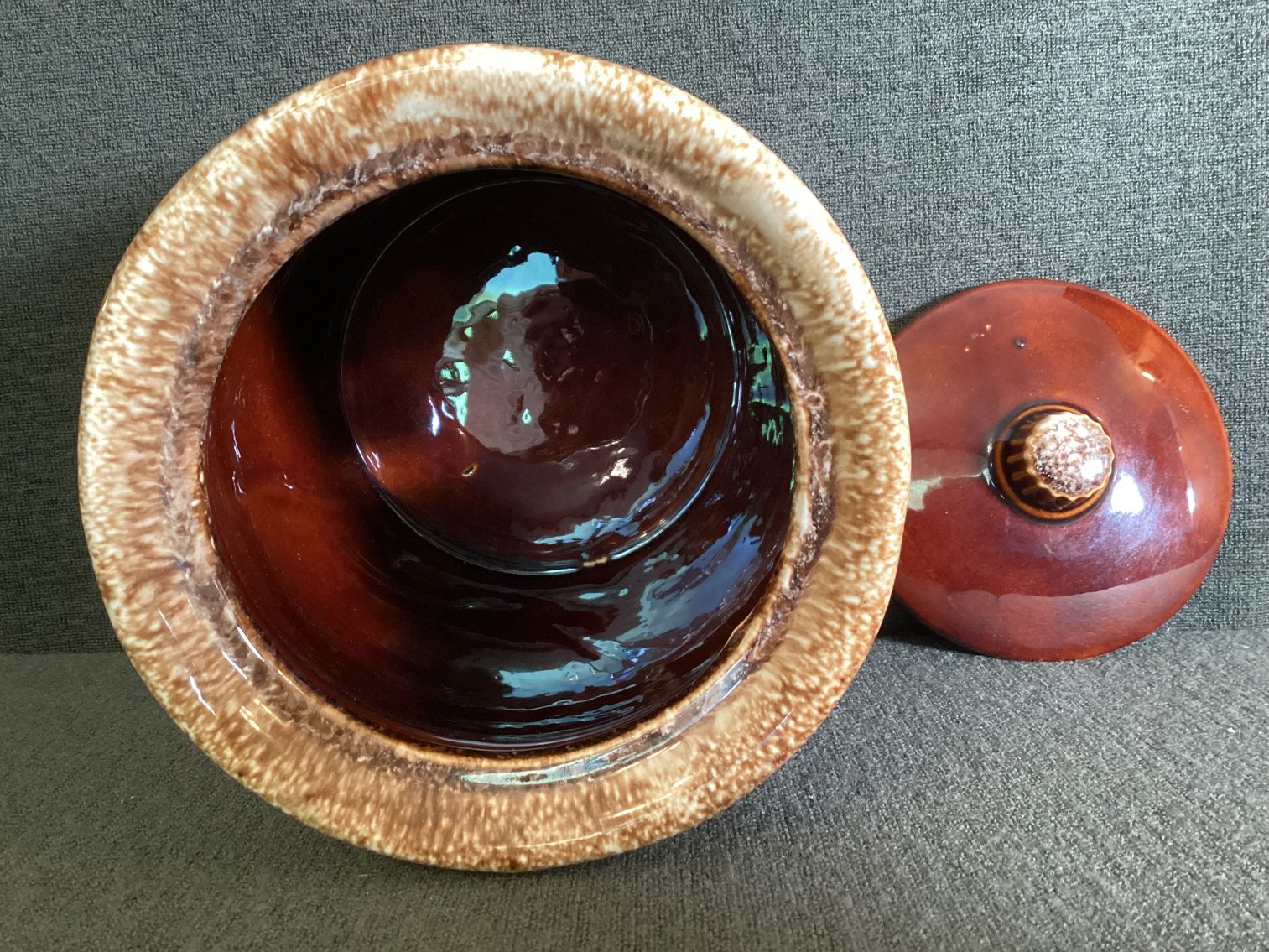 Image for Hull Cookie Jar