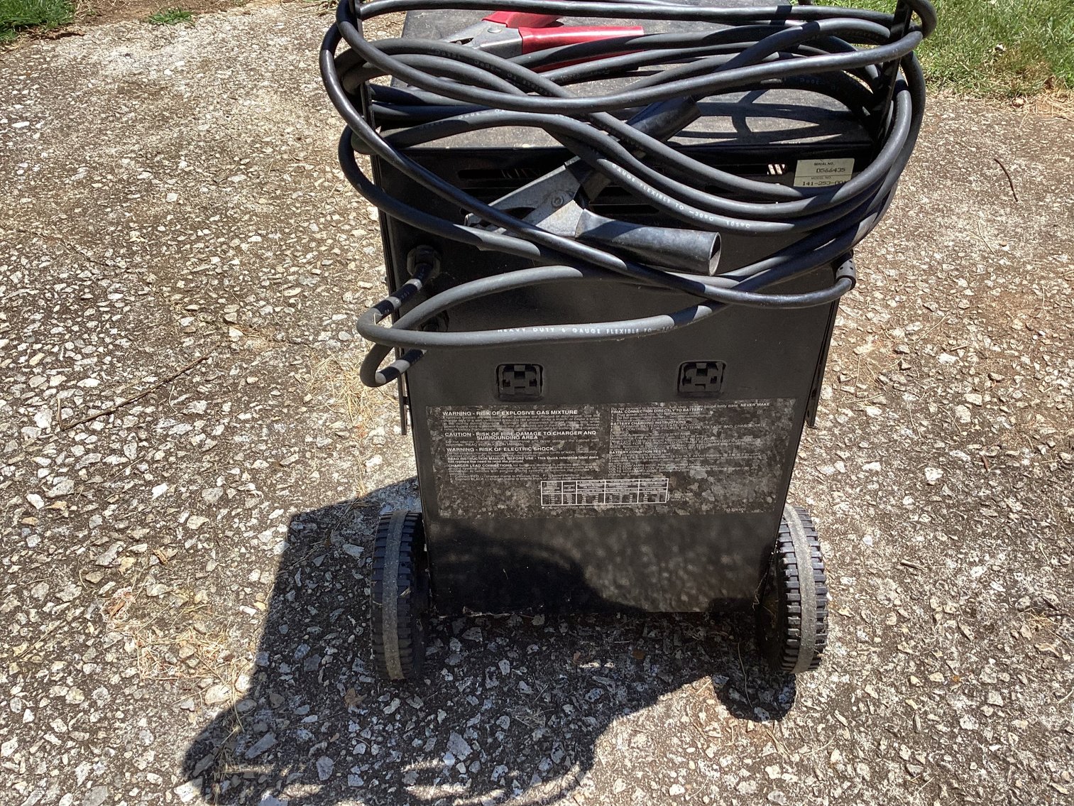 Image for Craftsman 200 amp Engine Starter & 40/2amp  Battery Charger