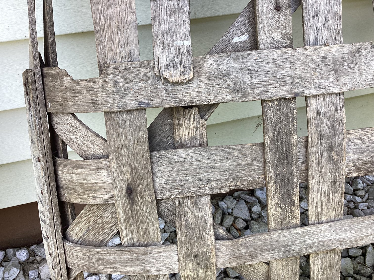 Image for Cozart Tobacco Basket