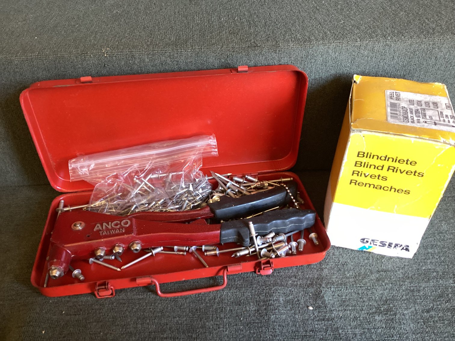 Image for Pop Rivet Set