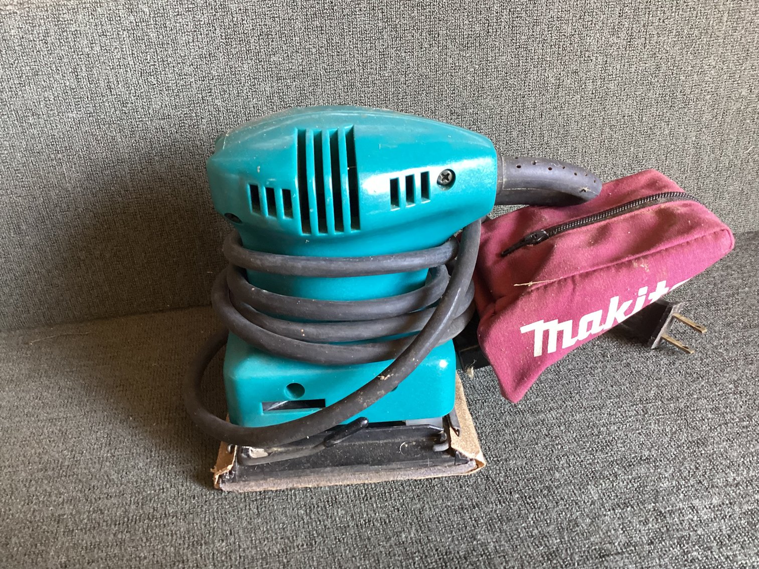 Image for Corded Makita Palm Sander in Box