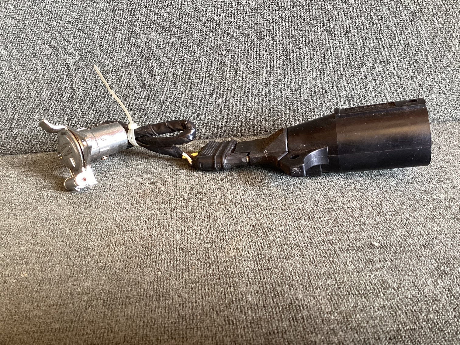 Image for Electric Trailer Connector