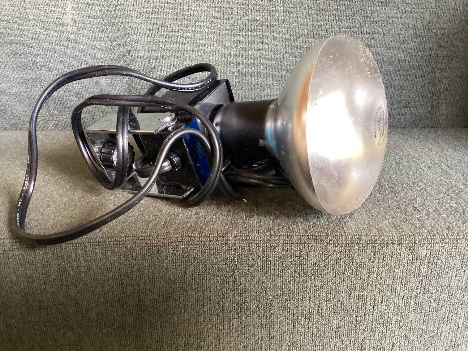 Image for Universal Minute 16 Movie Camera