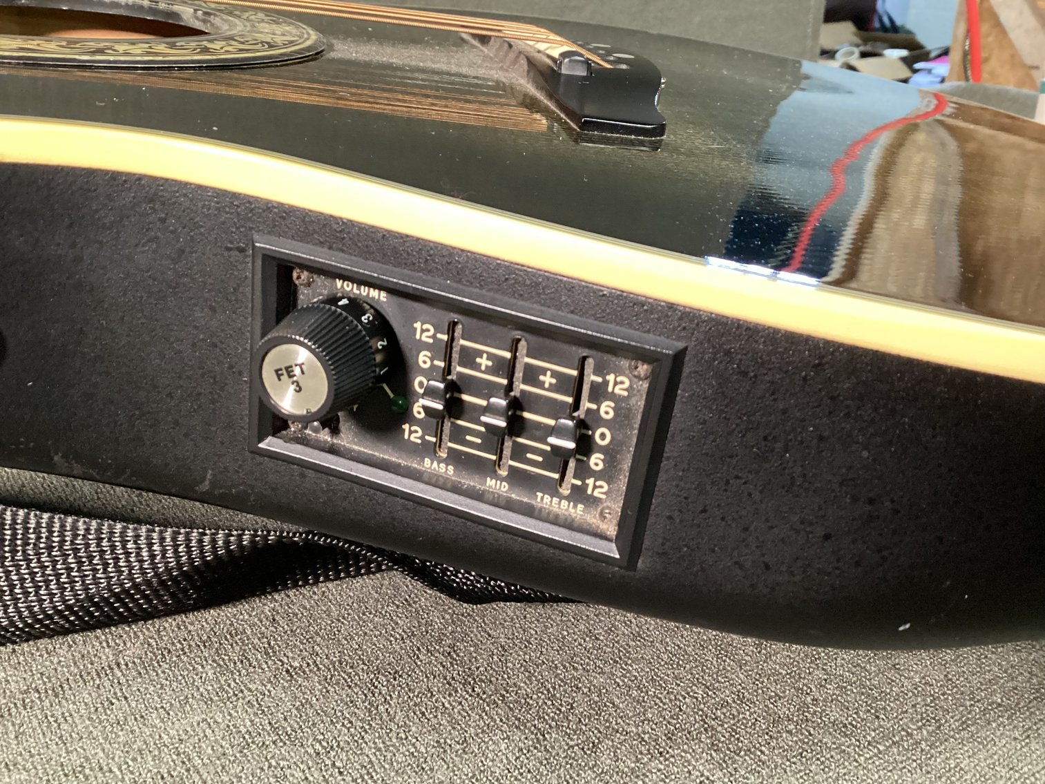 Image for Glen Campbell Ovation Guitar