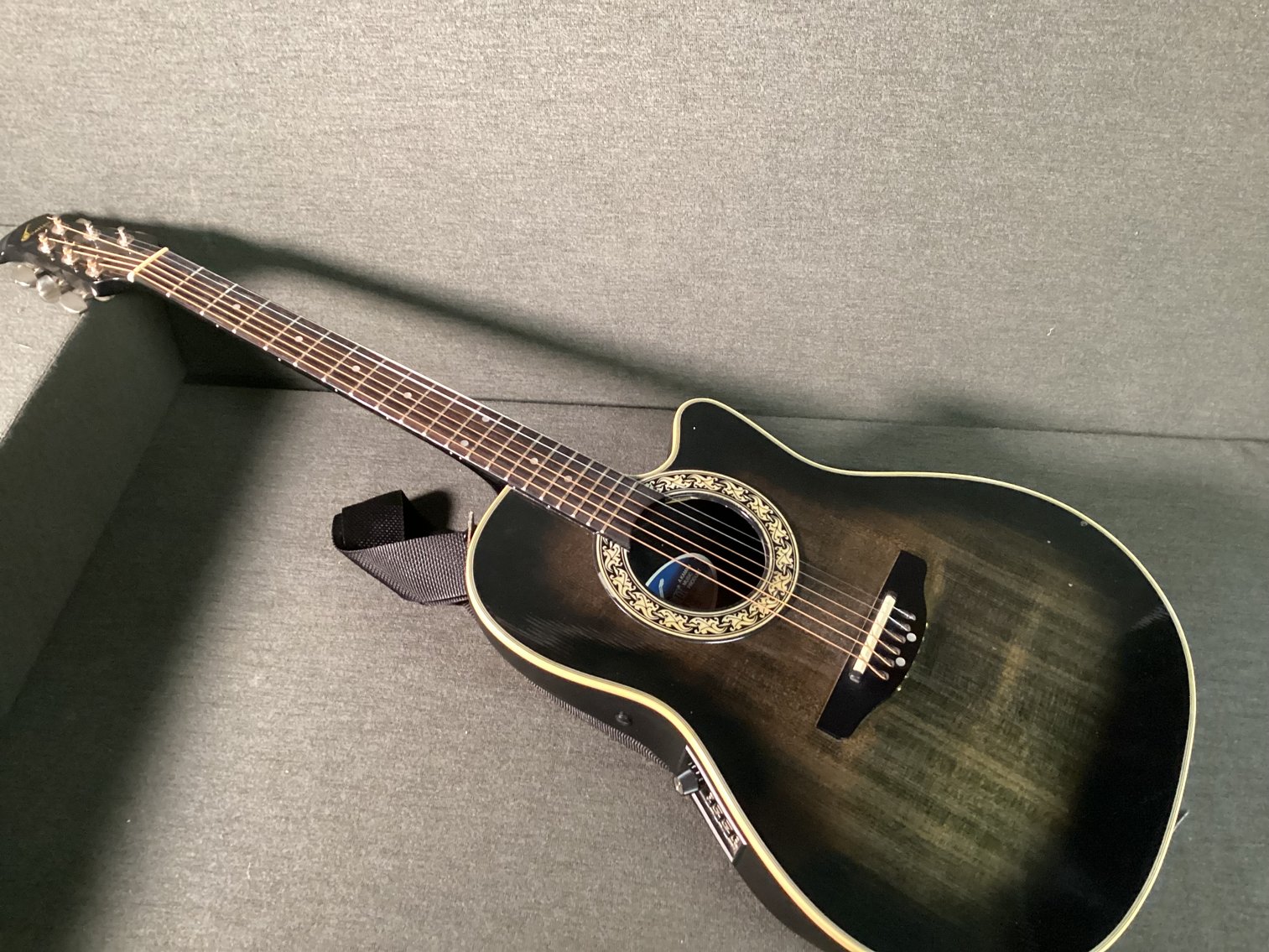 Image for Glen Campbell Ovation Guitar