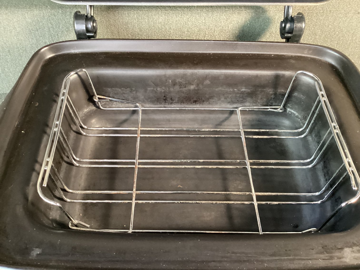 Image for Crock Pot Barbecue Pit