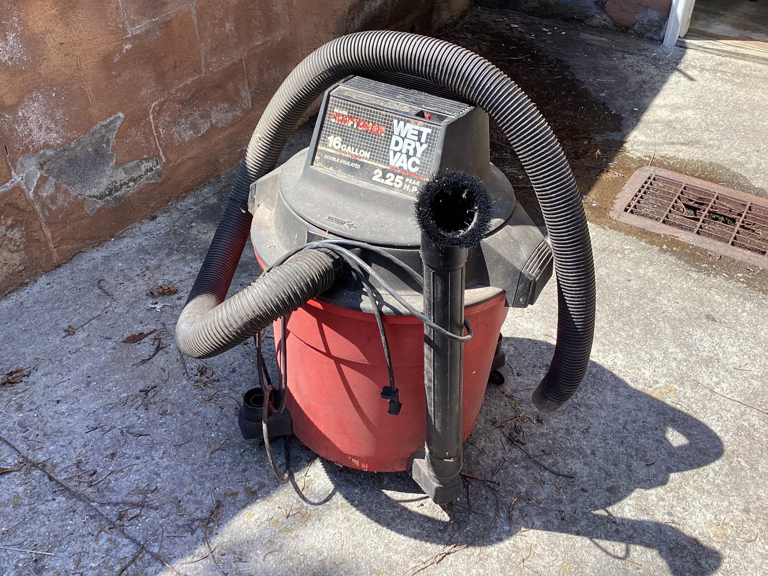 Image for Craftsman 16 gal 25 hp Shop Vac