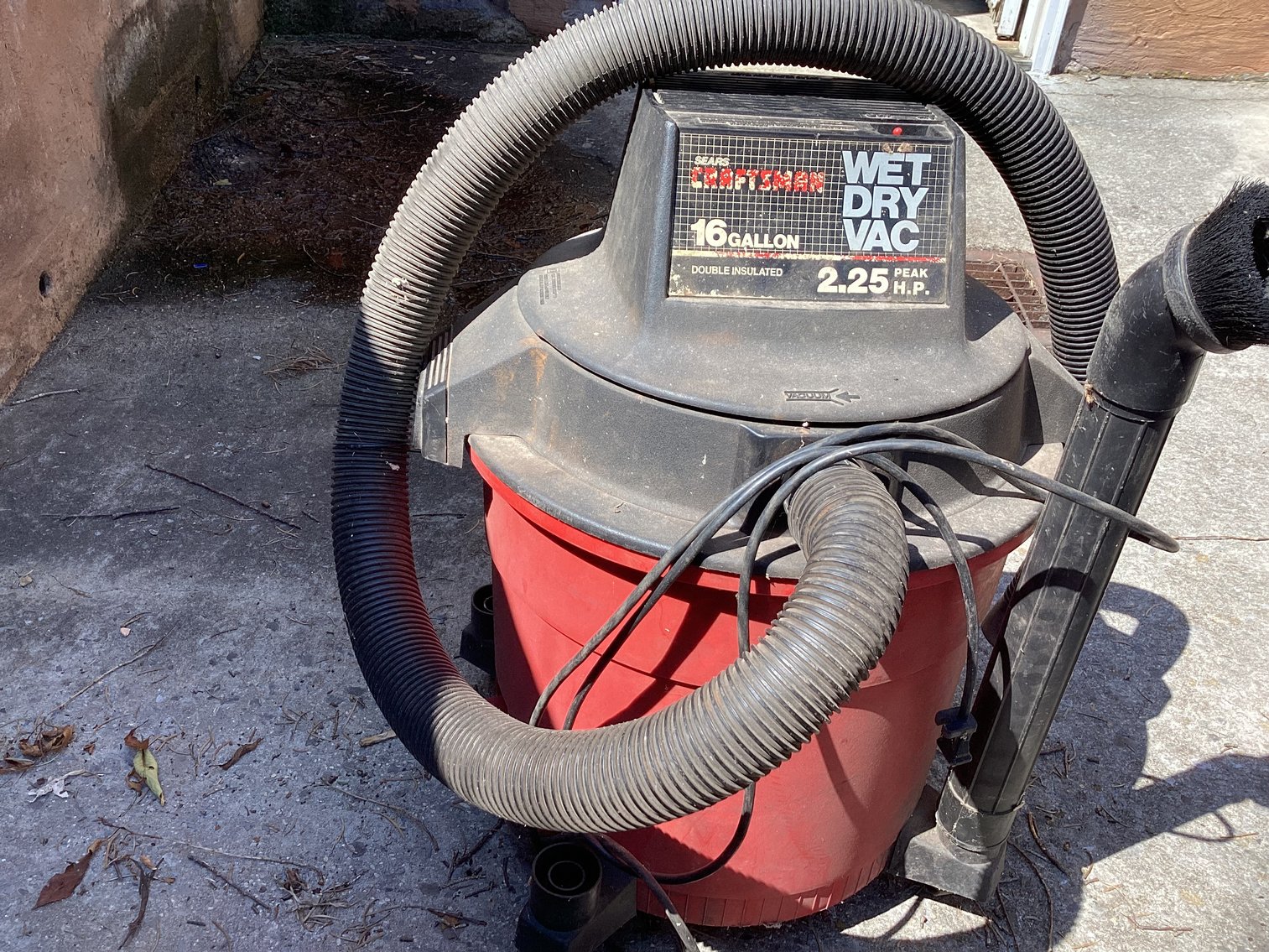 Image for Craftsman 16 gal 25 hp Shop Vac