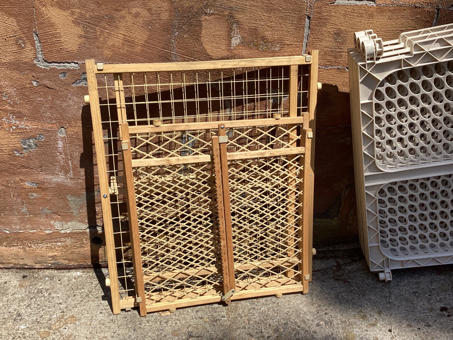 Image for Baby Gates and Play Pen