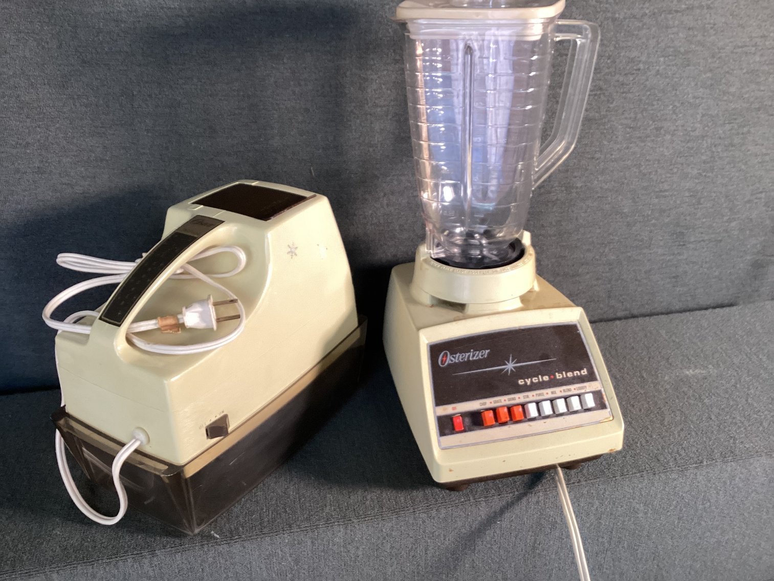 Image for Vintage Oster Blender and Ice Cursher