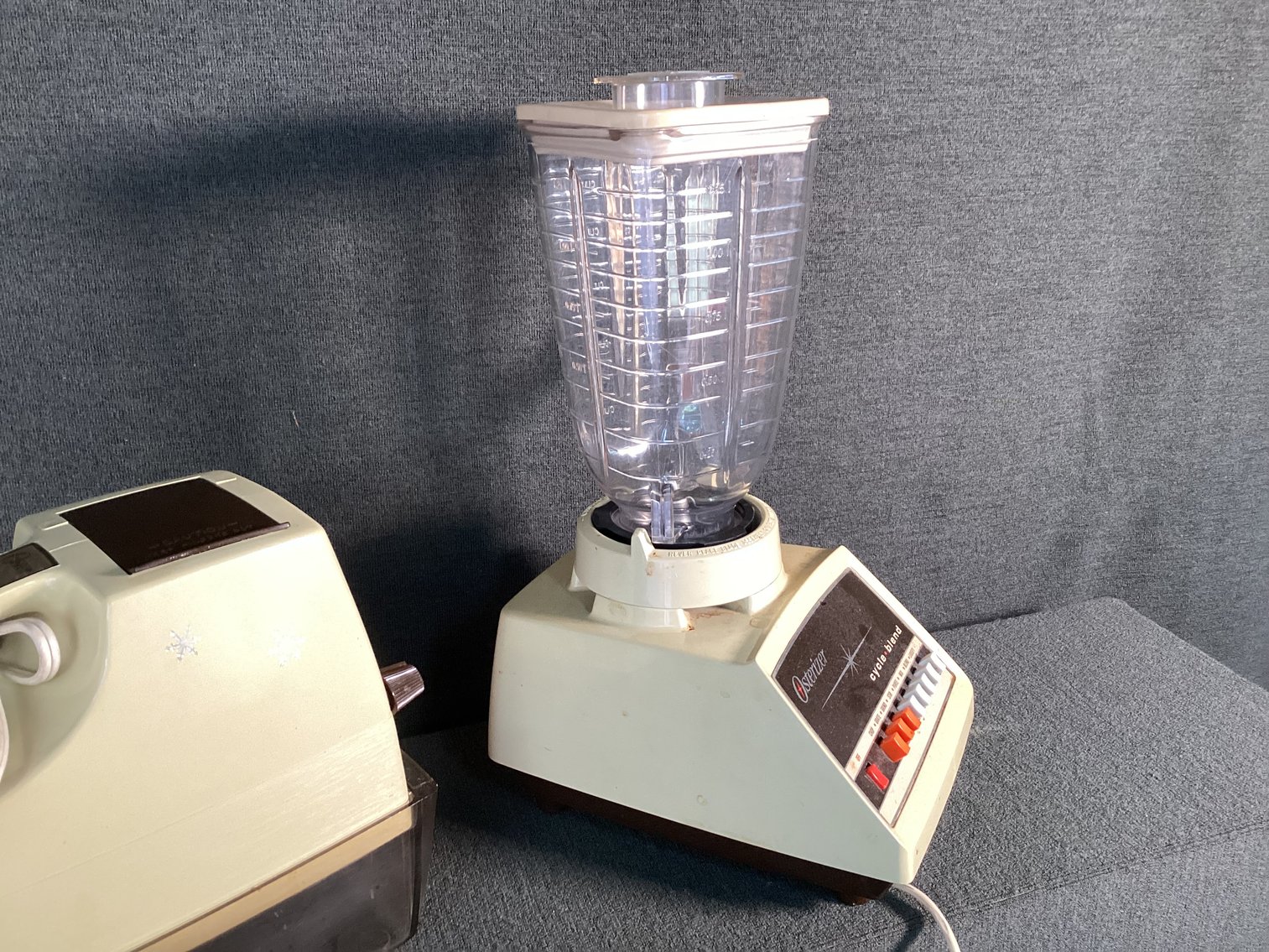 Image for Vintage Oster Blender and Ice Cursher