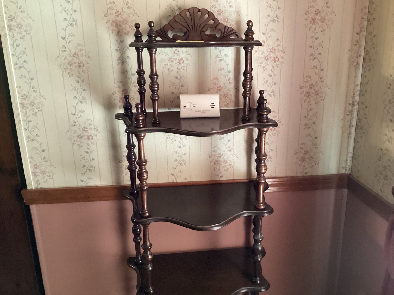 Image for What-not Shelf