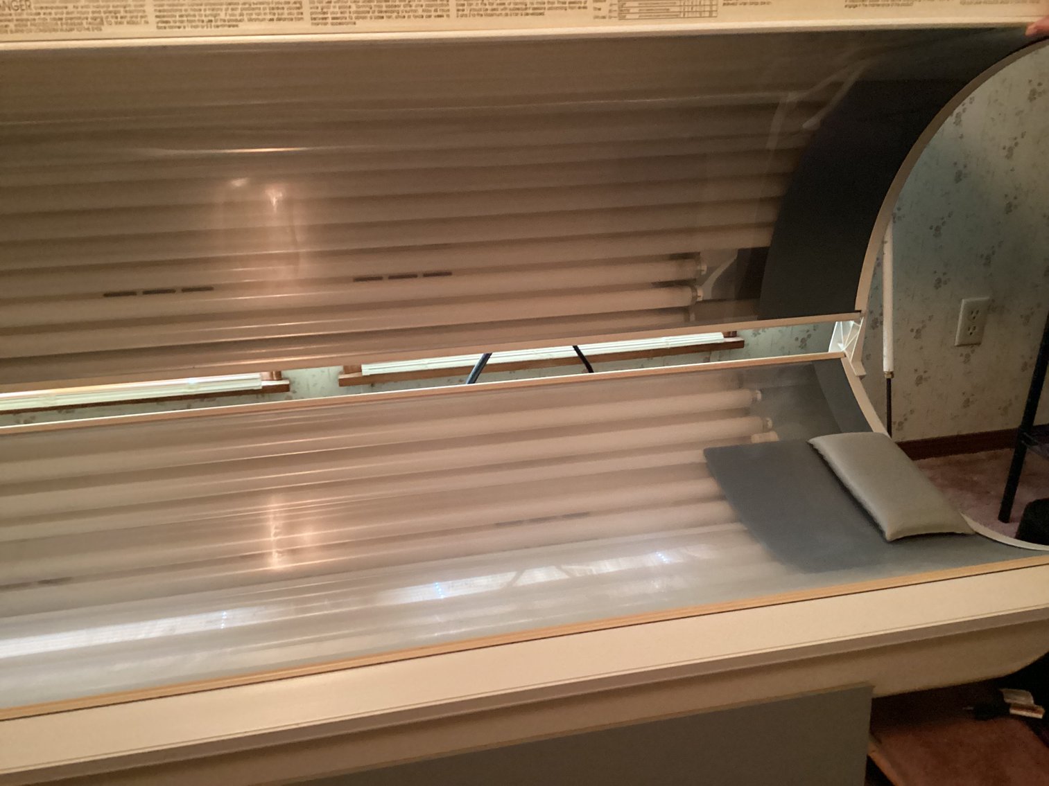Image for Sun Quest Pro 26 SX Tanning Bed