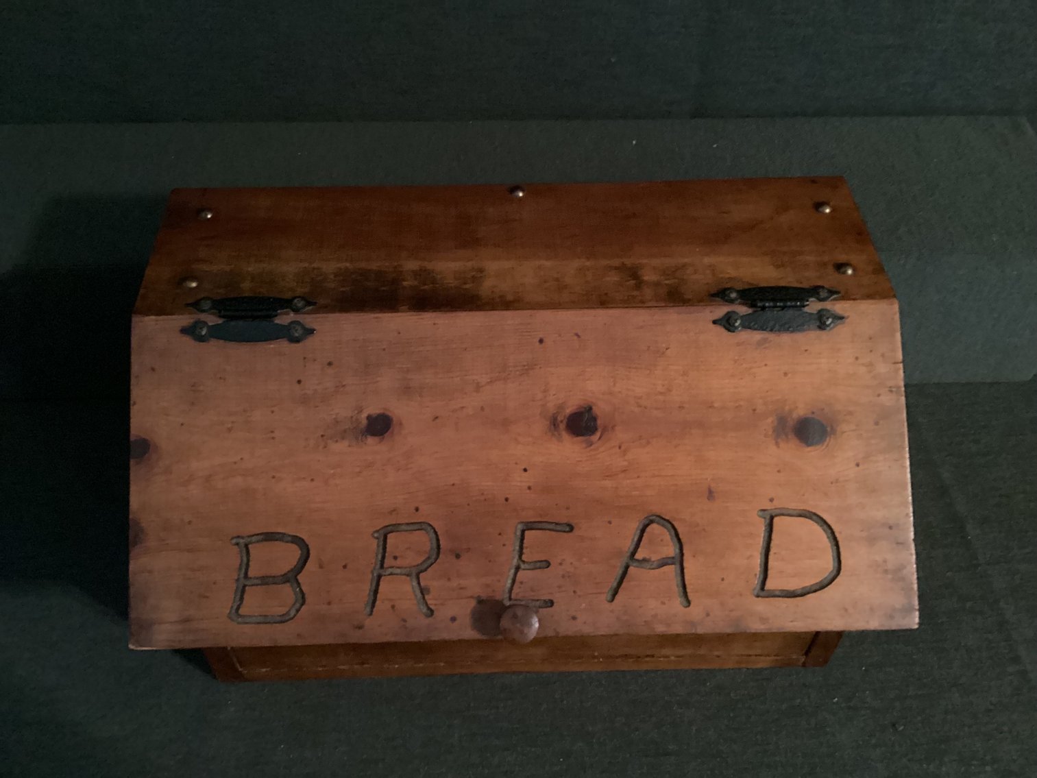 Image for Pine Bread Box