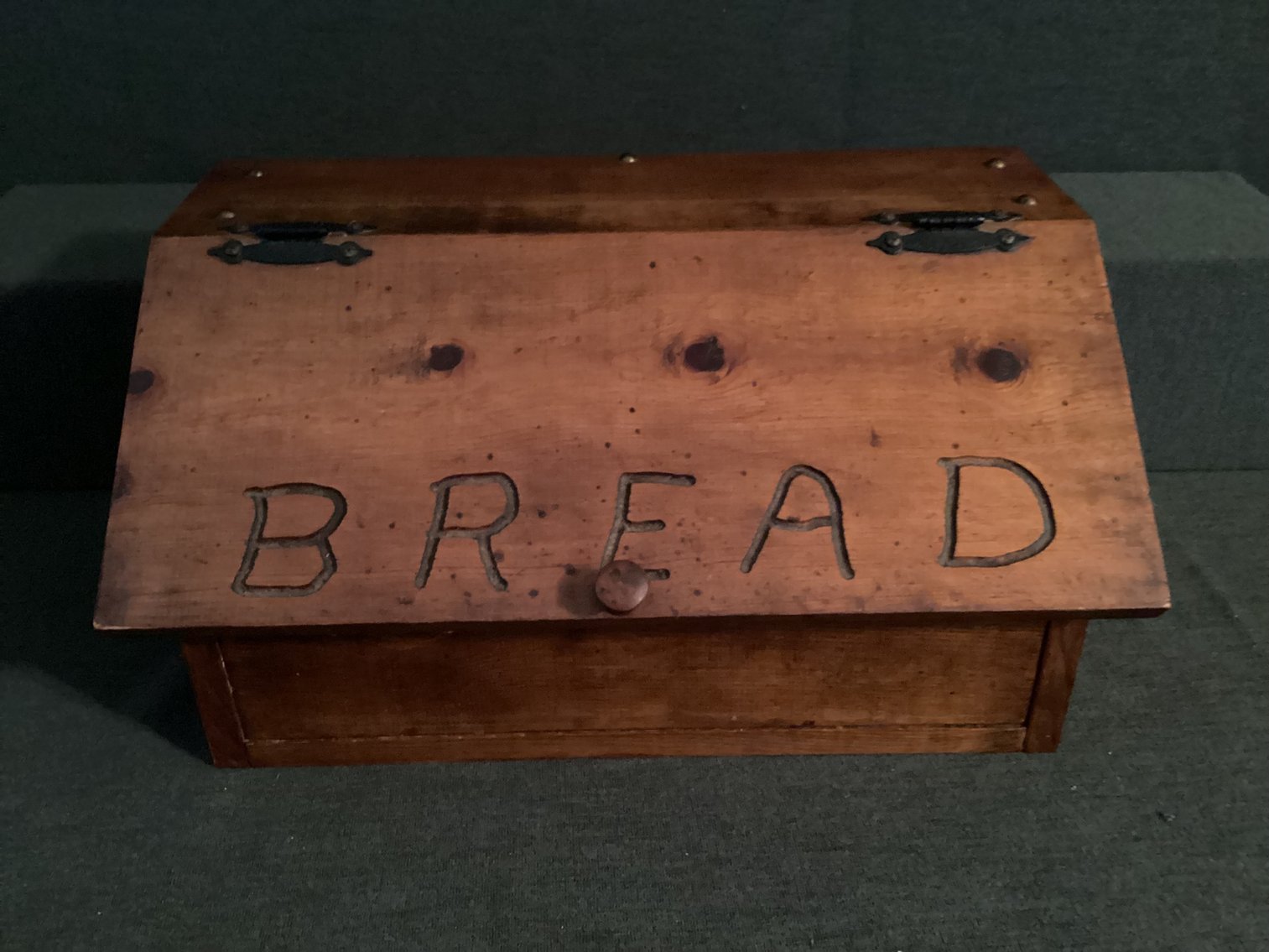 Image for Pine Bread Box