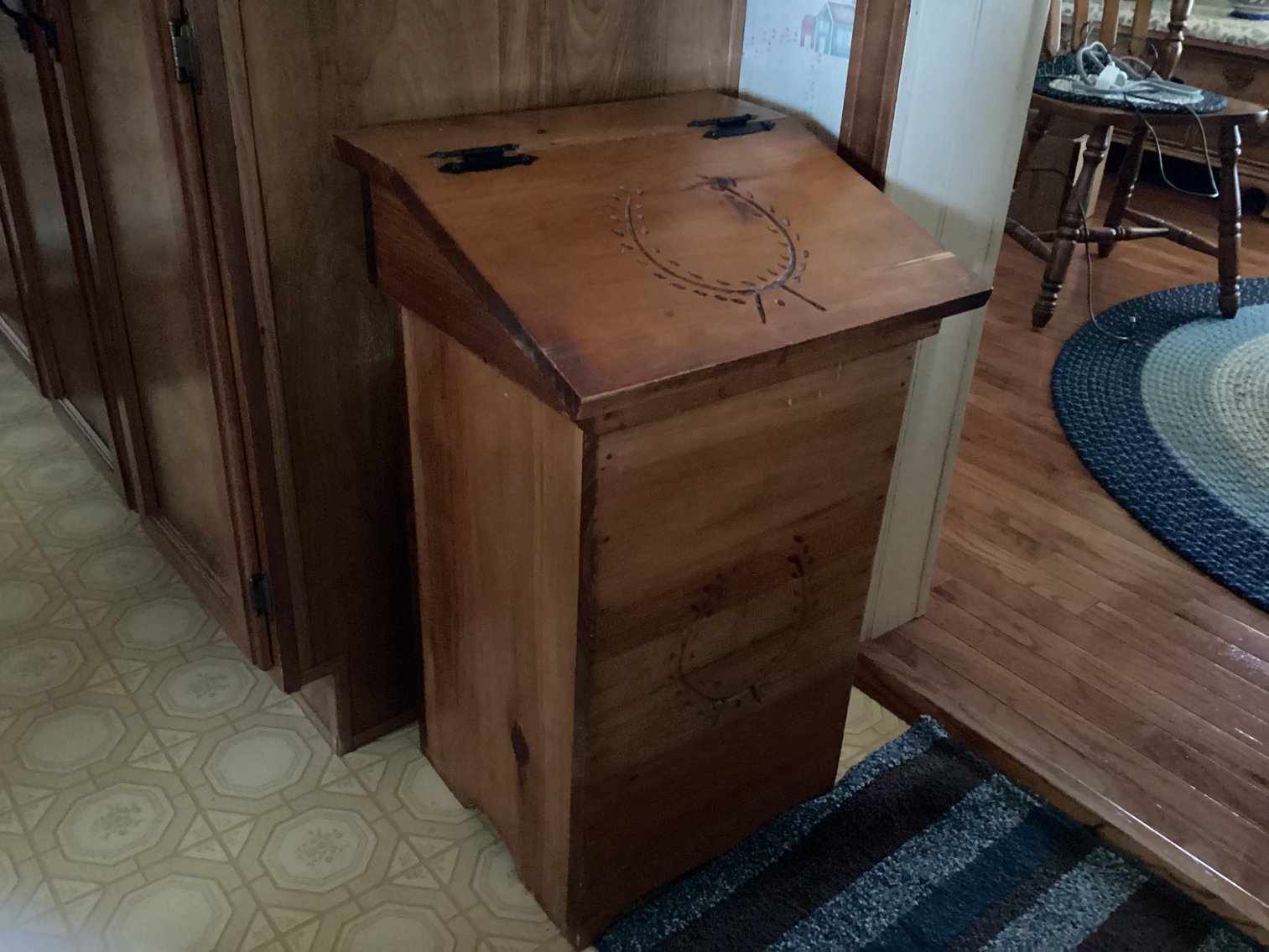 Image for Pine Trash Can