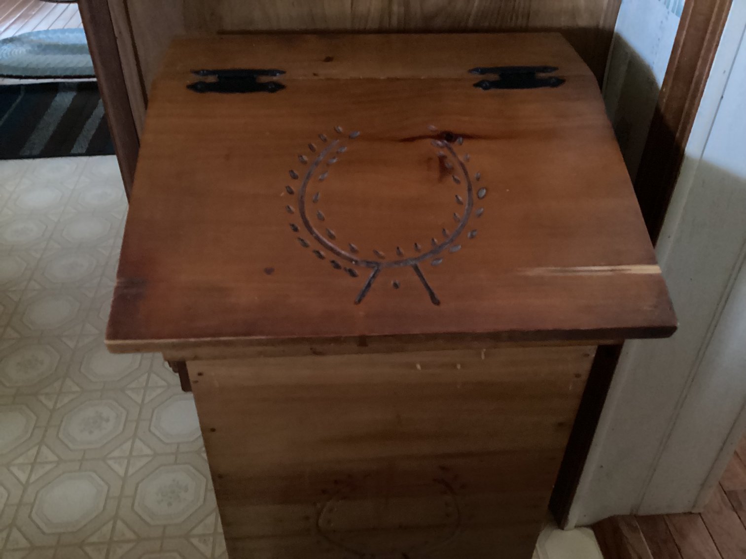 Image for Pine Trash Can