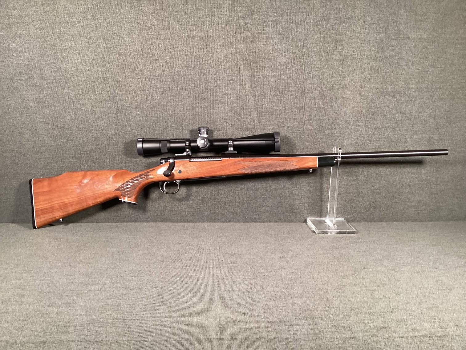 Image for Remington Model 700 .270 Win bolt-action rifle w/ scope