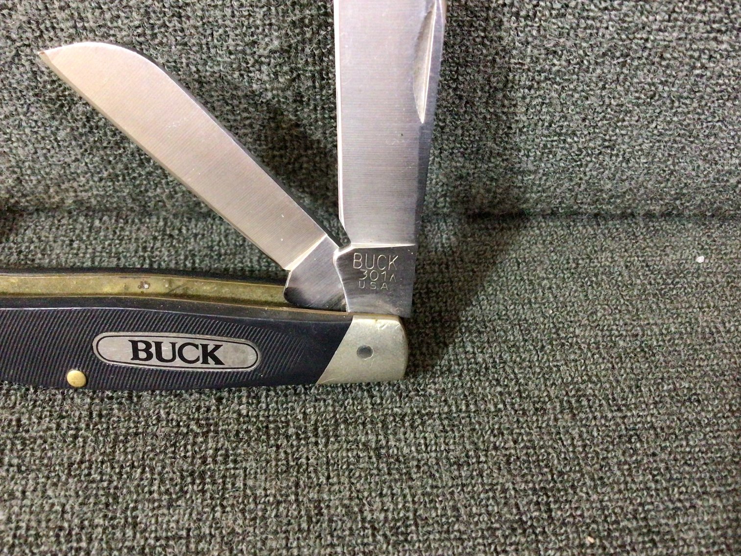 Image for Buck 301A 3-blade knife