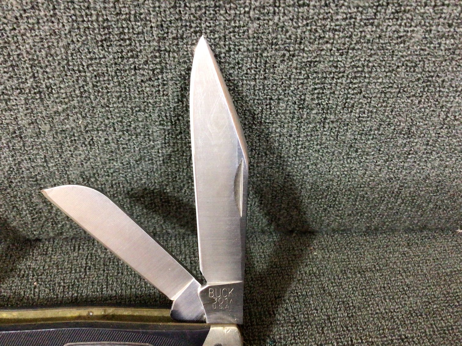 Image for Buck 301A 3-blade knife