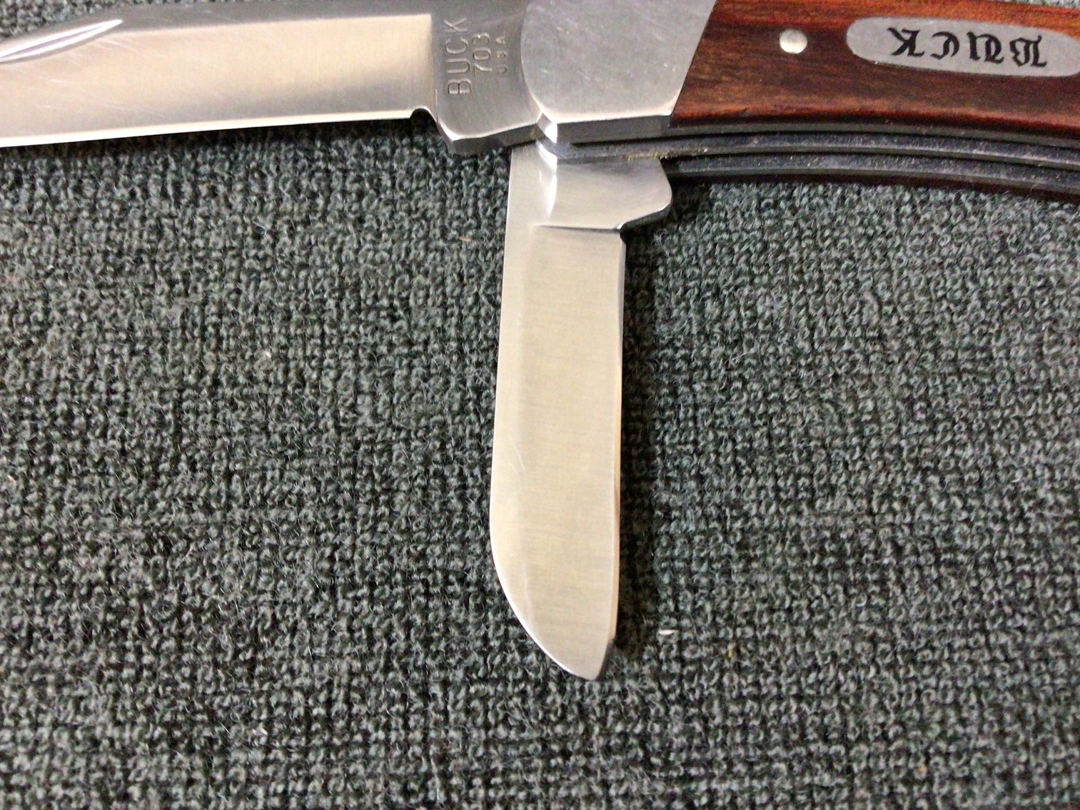 Image for Buck 703 3-blade knife