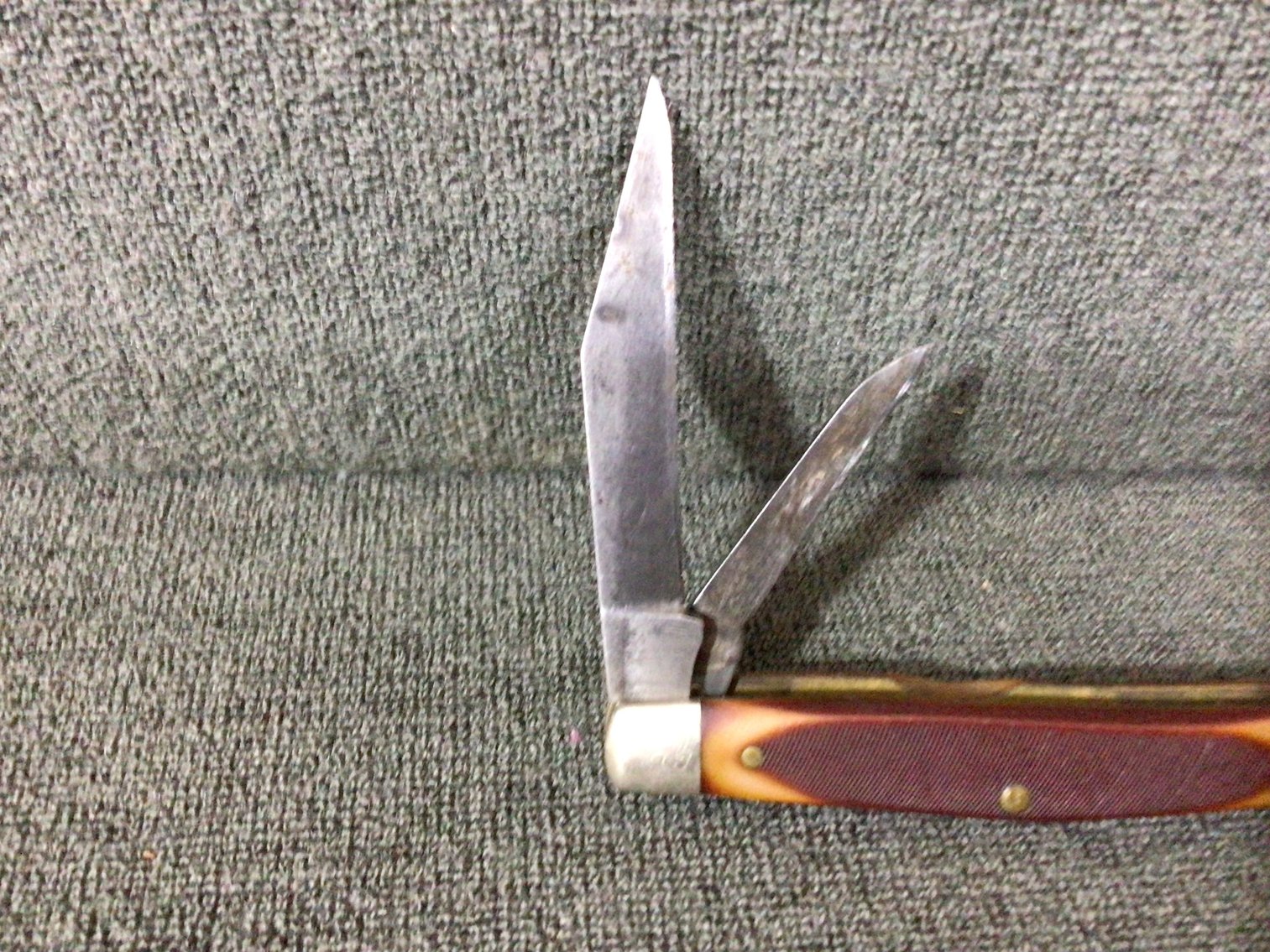 Image for Schrade Old Timer 330T 2-blade knife and sharpening stone