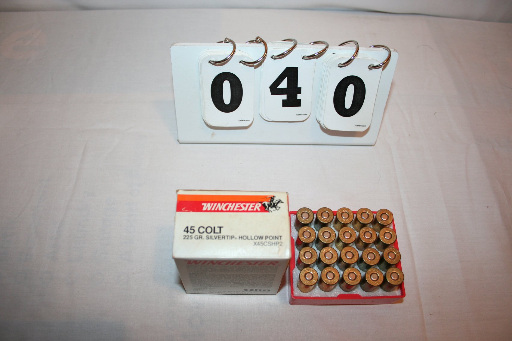 Image for Winchester - 45 Colt - 225 Grain - Silver Tip Hollow Point (20 Rounds)