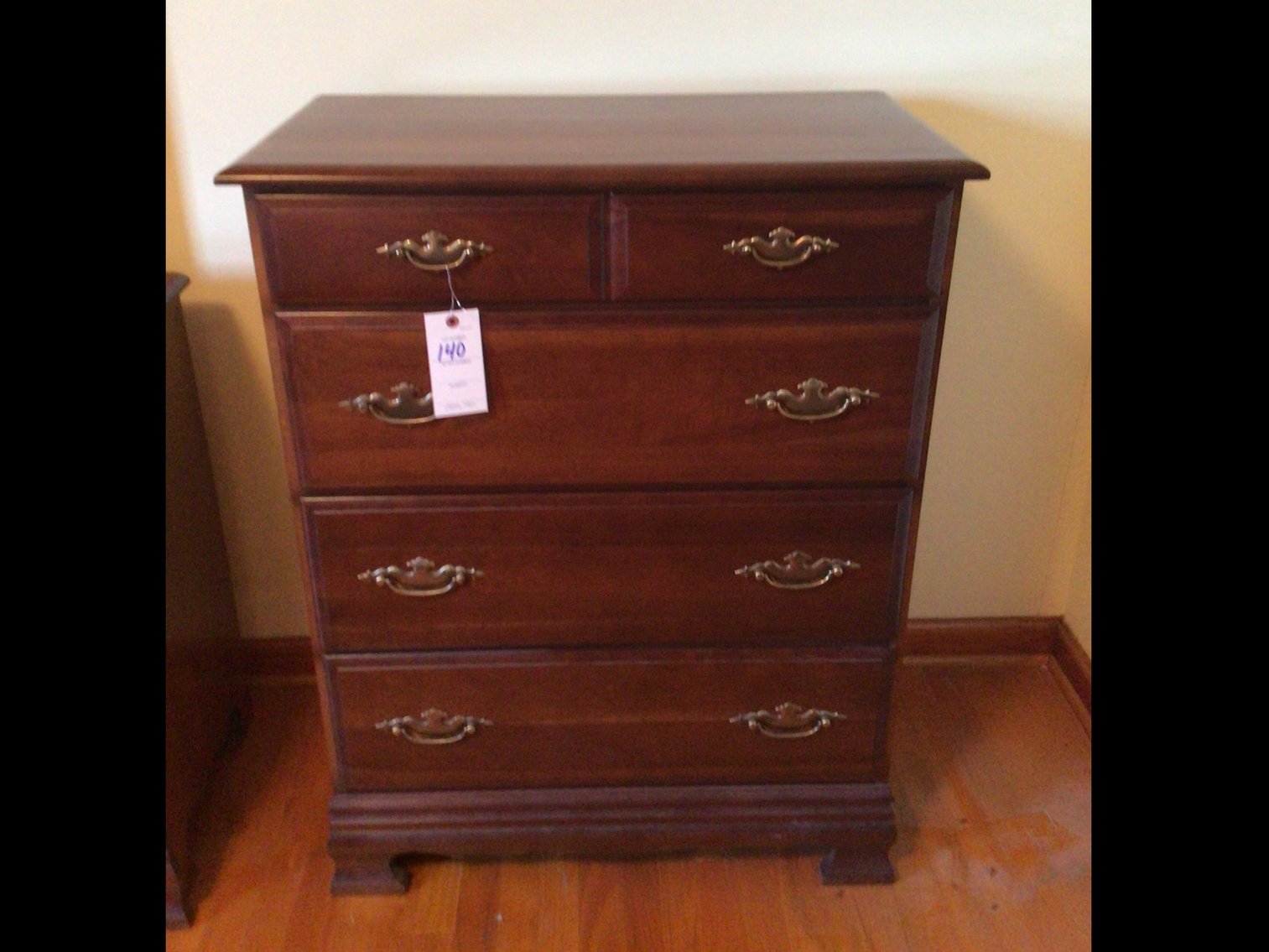 Image for 4 drawer Chest of Drawers( matches 139 &137)