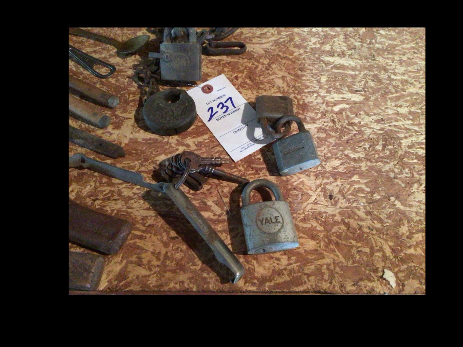 Image for Norfolk & Western lock, US Navy lock and assorted items