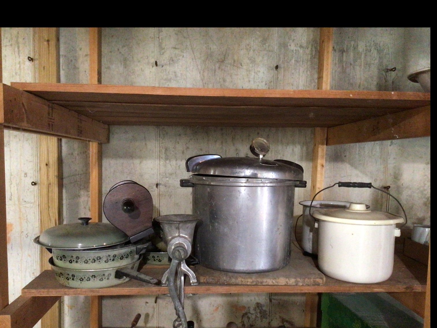 Image for Pressure cooker and assorted items