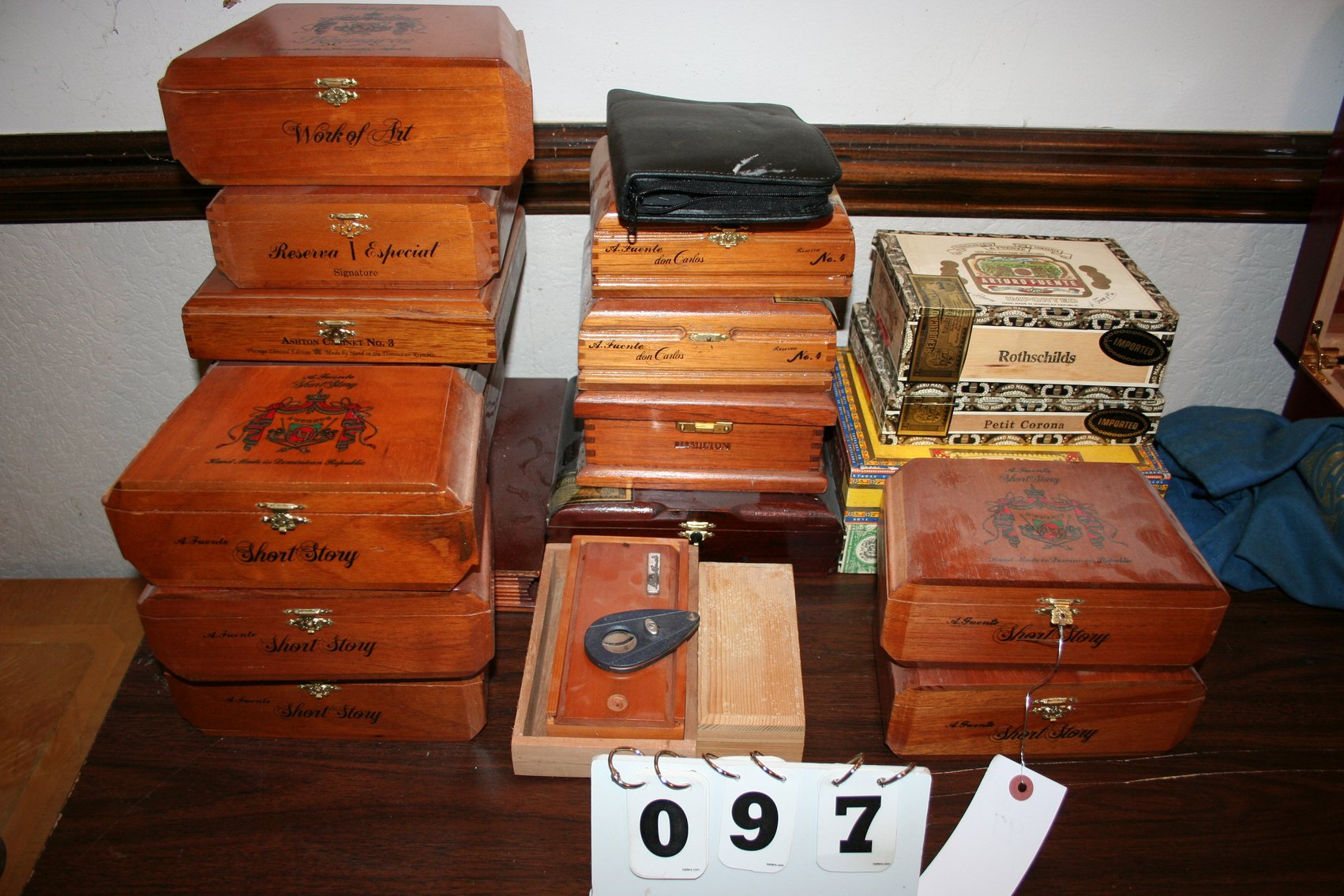 Image for Wooden Vintage Cigar Boxes