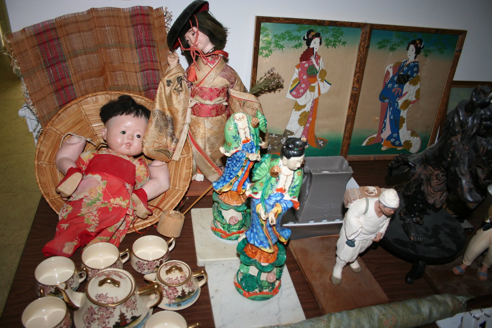 Image for Japanese Porcelain Dolls - Silk Paintings - Art