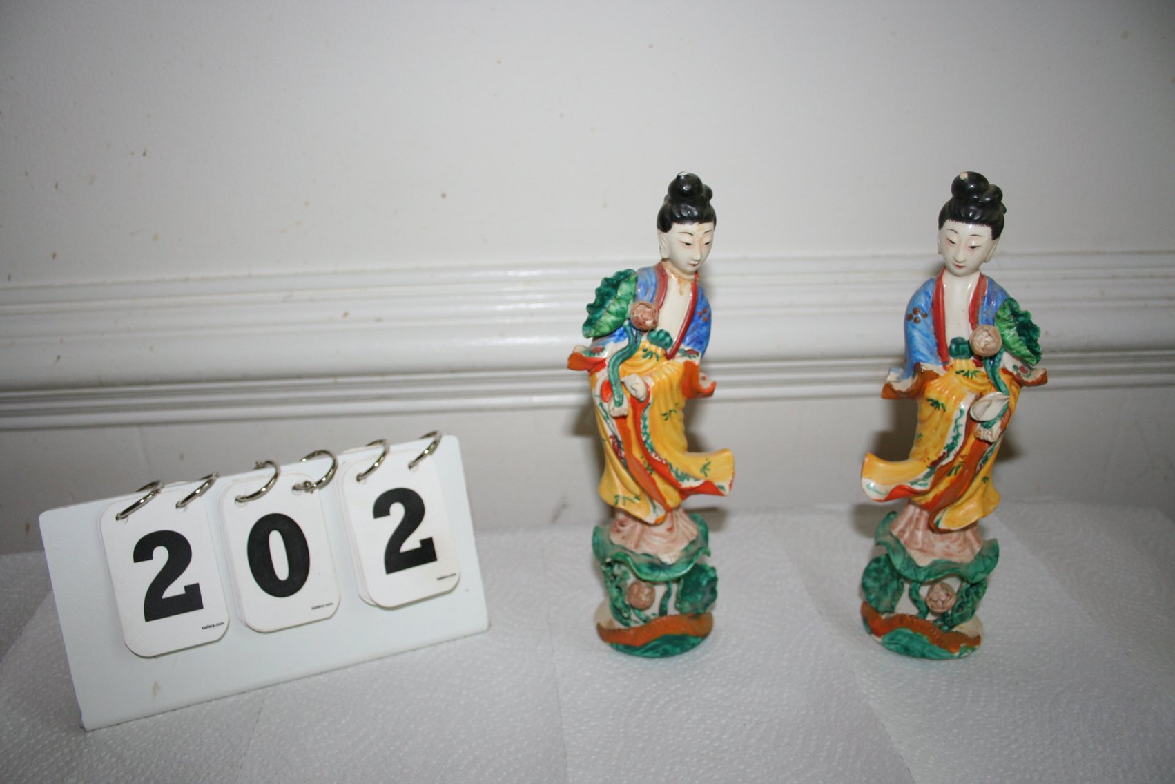 Image for Vintage Porcelain Chinese Ladies