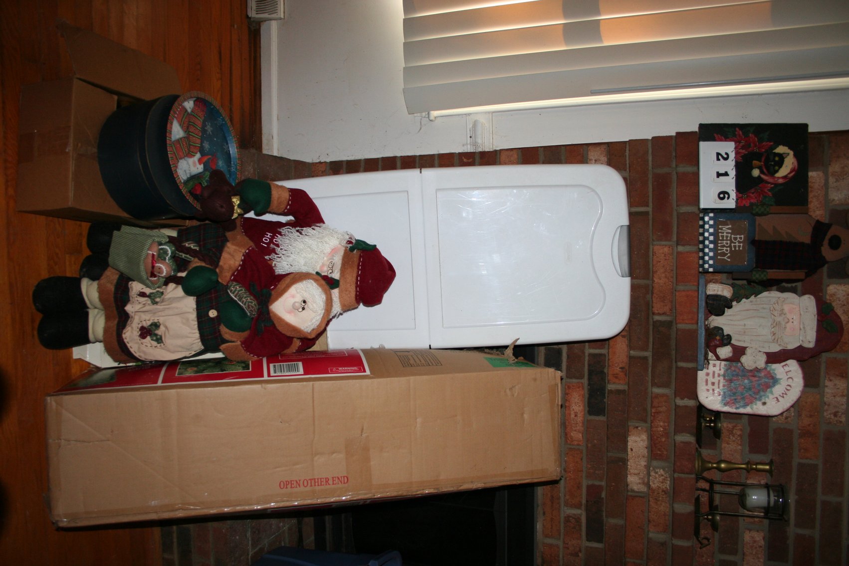 Image for Christmas Items - Wrapping Paper - Figurines