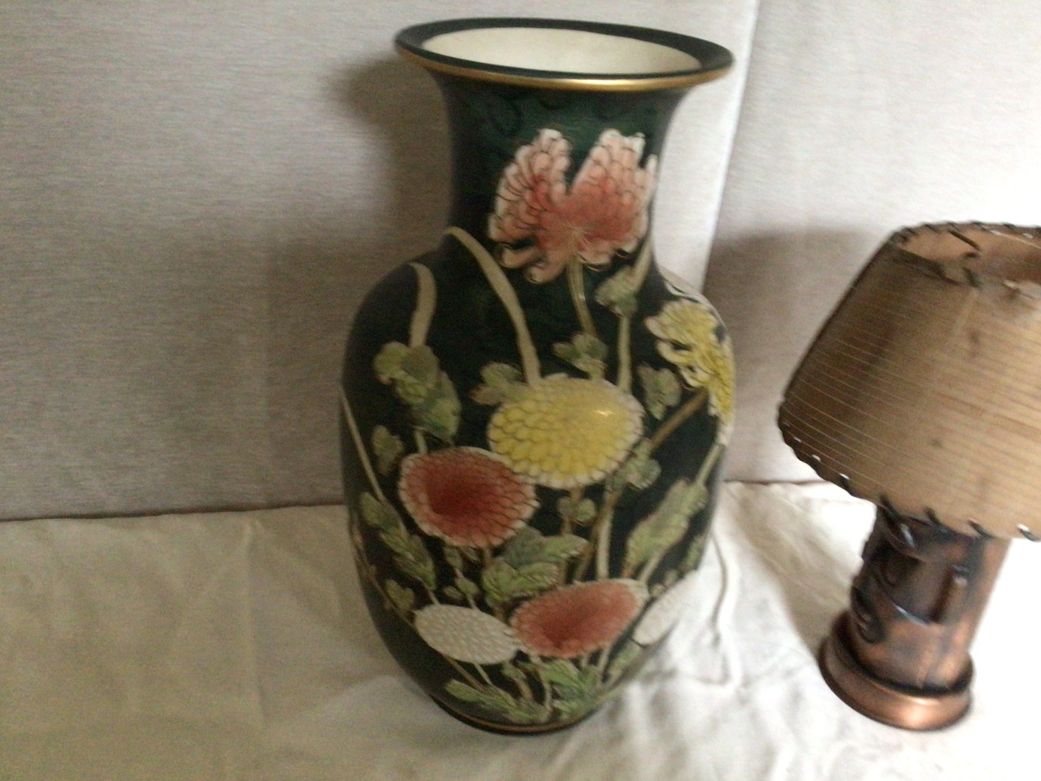 Image for Vase & lamp