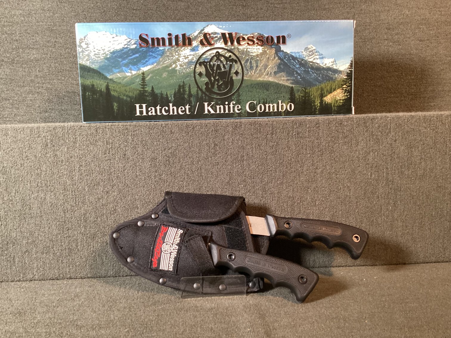 Image for Smith & Wesson Bullseye Hatchet/Knife Combo