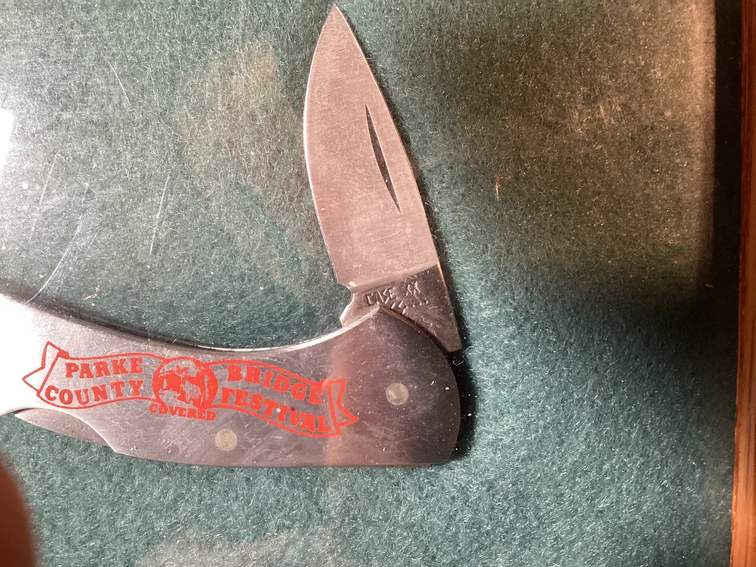 Image for Case XX Three Advertising Knives in case