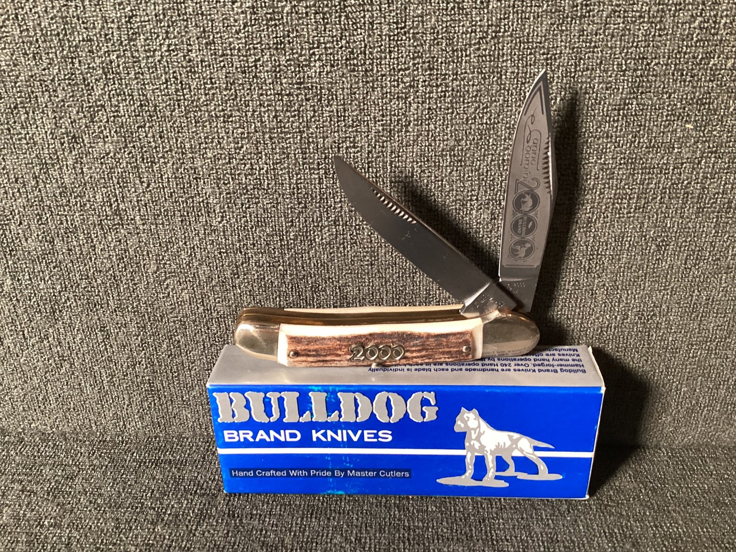 Image for Bulldog 2 Blade Knife