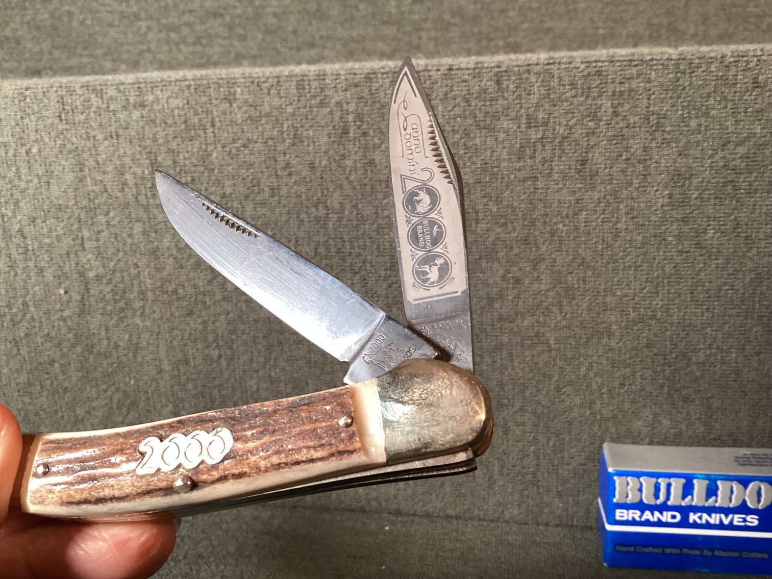 Image for Bulldog 2 Blade Knife