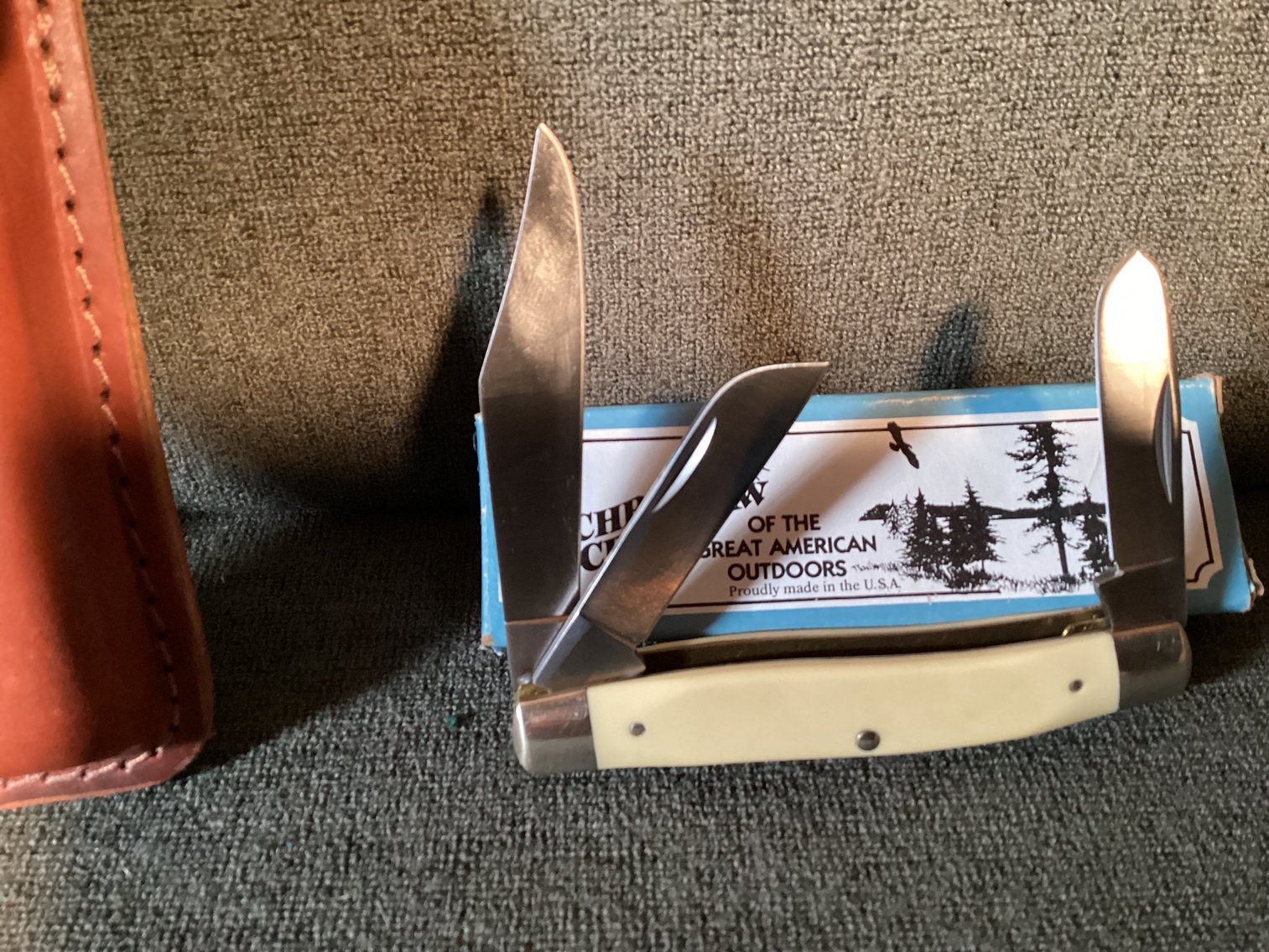 Image for Schrade Multi Tool and 3 Blade Scrimshaw