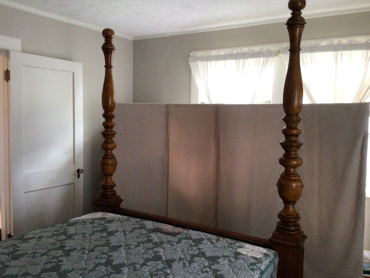 Image for 4-Poster Queen Bed